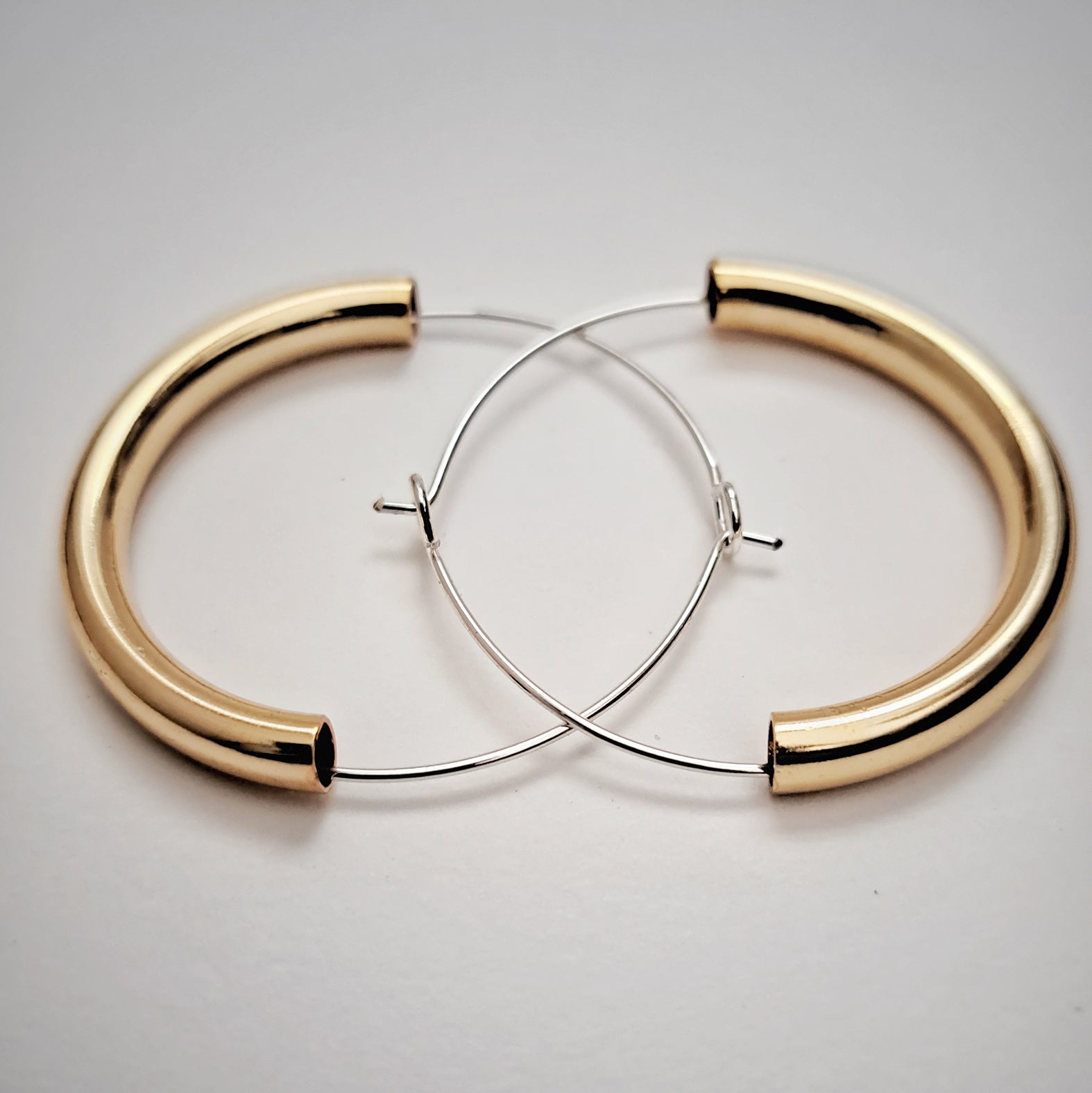 Ninkari Hoop Earrings - gold