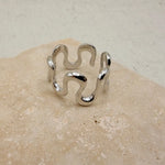 Load image into Gallery viewer, Silver Statement Wave Ring
