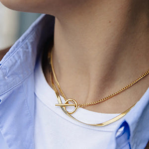 Herringbone Toggle Chain Necklace
