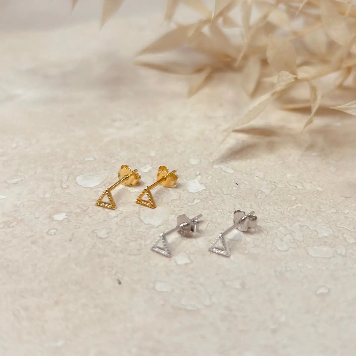 Triangle Outline Stud Earrings  - gold / silver