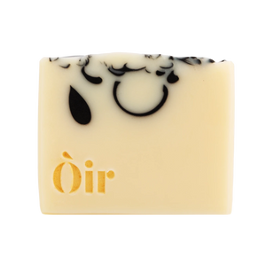 Cedarwood, Clary Sage, Rose, Geranium, Vetvier Soap