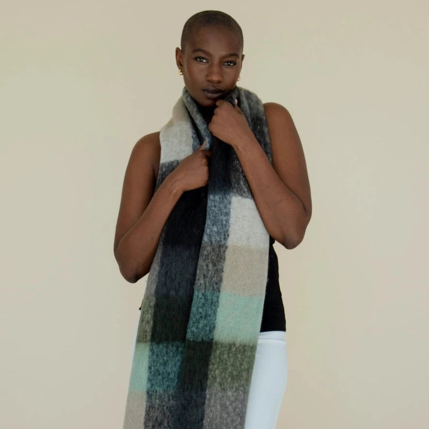 The Reykjavik Scarf - Black Check