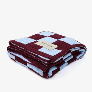 The Teddy Throw - blue check