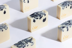 Cedarwood, Clary Sage, Rose, Geranium, Vetvier Soap