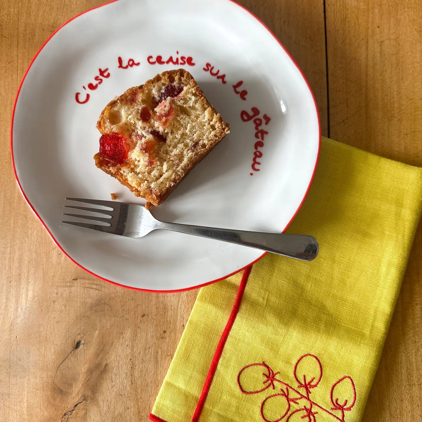 C'est la Cerise Sur le Gateau Plate