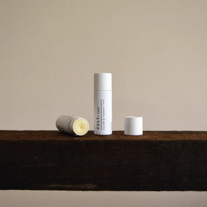 Natural Vegan Lip Balm - with chamomile extract & mint