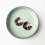 Load image into Gallery viewer, Karamell Hoop Earrings
