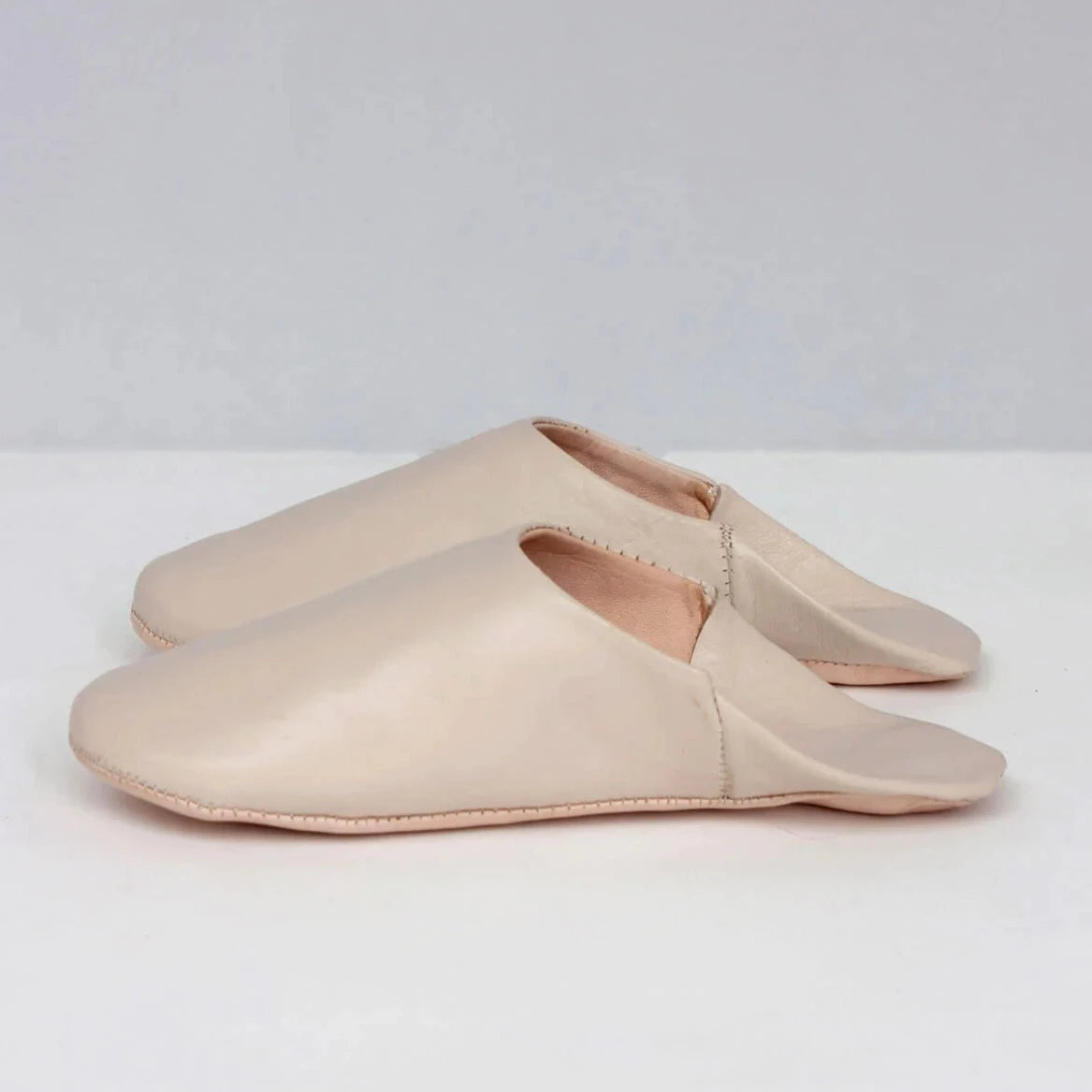 Moroccan Babouche Slippers - Chalk