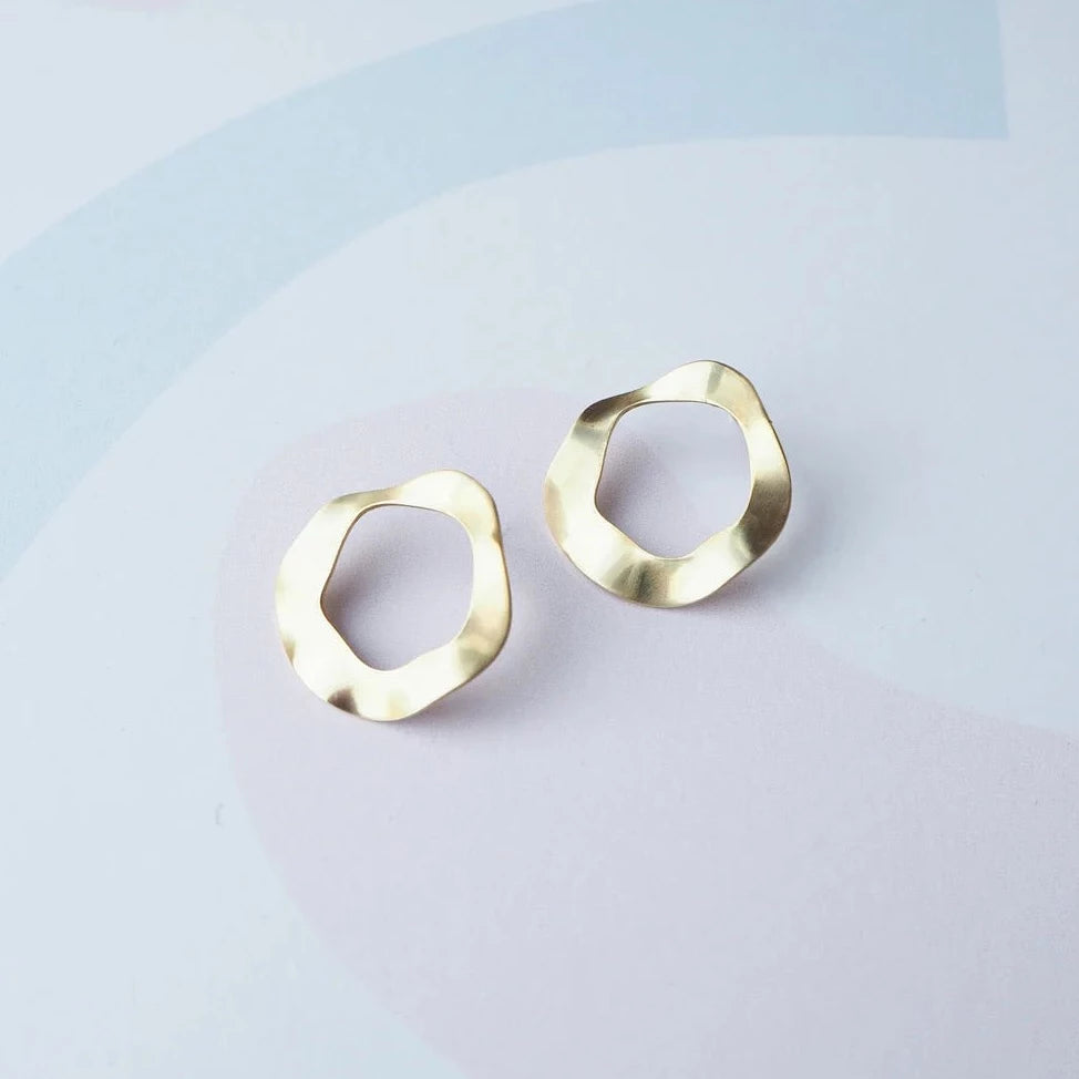 Flow Stud Earrings