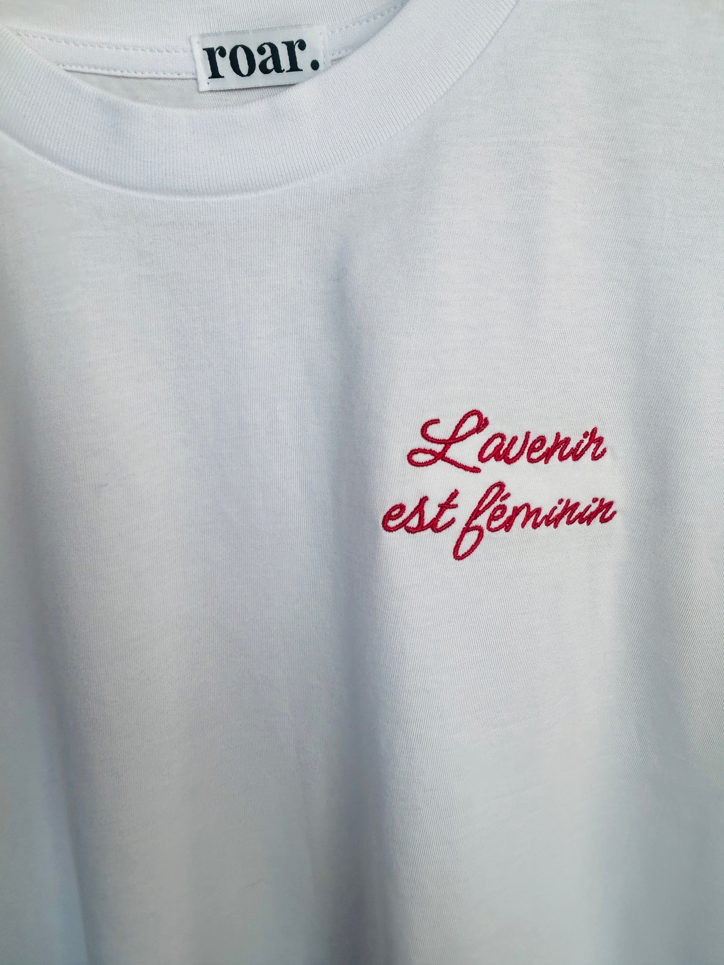 L'avenir est Féminin Tee