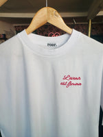 Load image into Gallery viewer, L&#39;avenir est Féminin Tee
