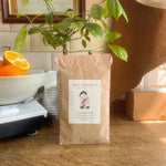 Load image into Gallery viewer, Clementine Chocolate Bar
