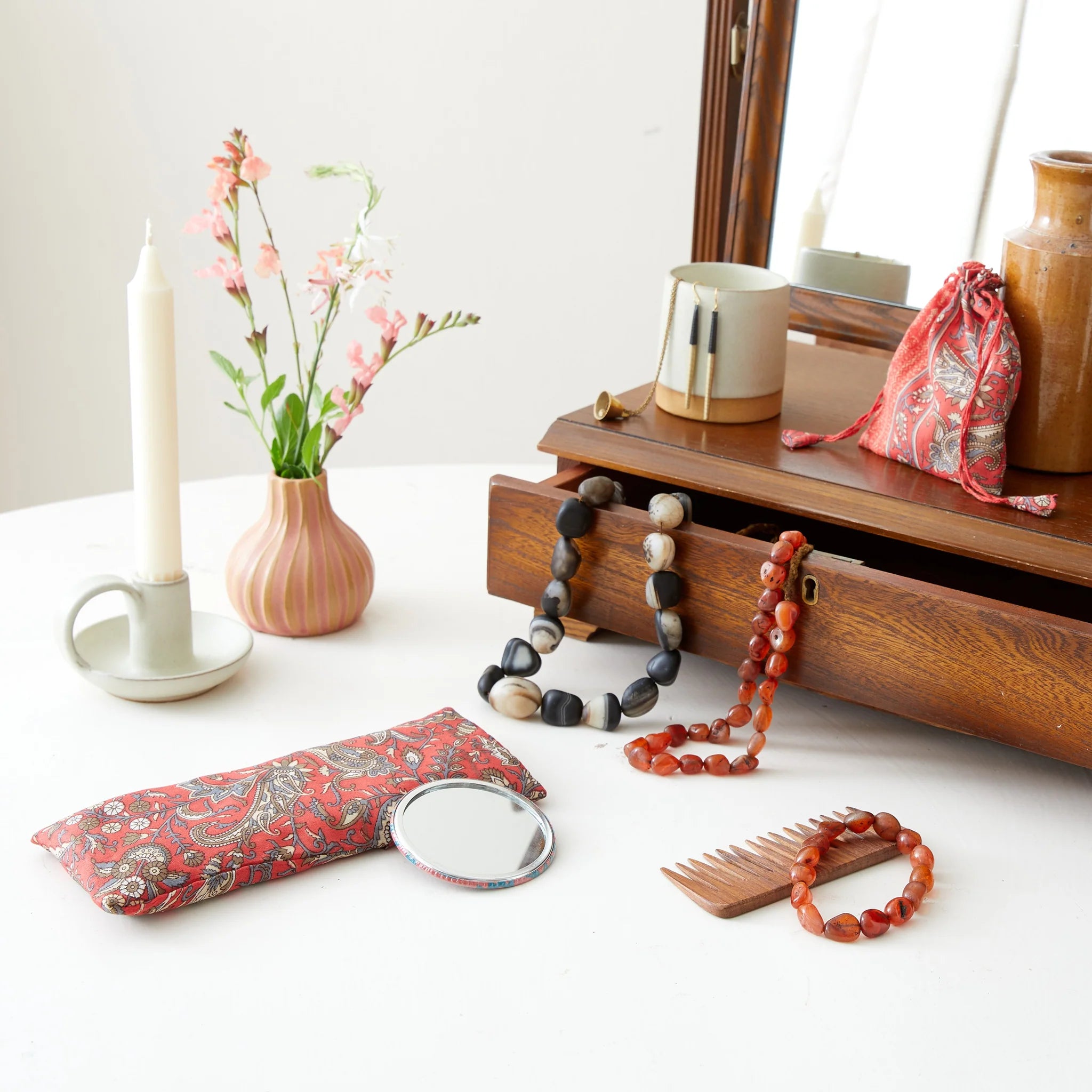 Stoneware Candlestick Holder - light natural