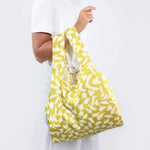 Load image into Gallery viewer, Wavy Check Reusable Bag - medium

