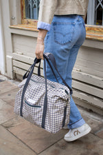 Load image into Gallery viewer, Weekender Dogtooth Cream &amp; Grey
