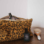 Load image into Gallery viewer, Vic Toiletry / Cosmetic Bag - graou caramel

