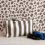 Load image into Gallery viewer, Vic Toiletry / Cosmetic Bag - olive / greige
