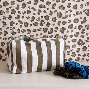 Vic Toiletry / Cosmetic Bag - olive / greige