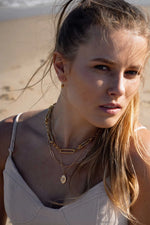 Load image into Gallery viewer, Alice Paperclip Necklace
