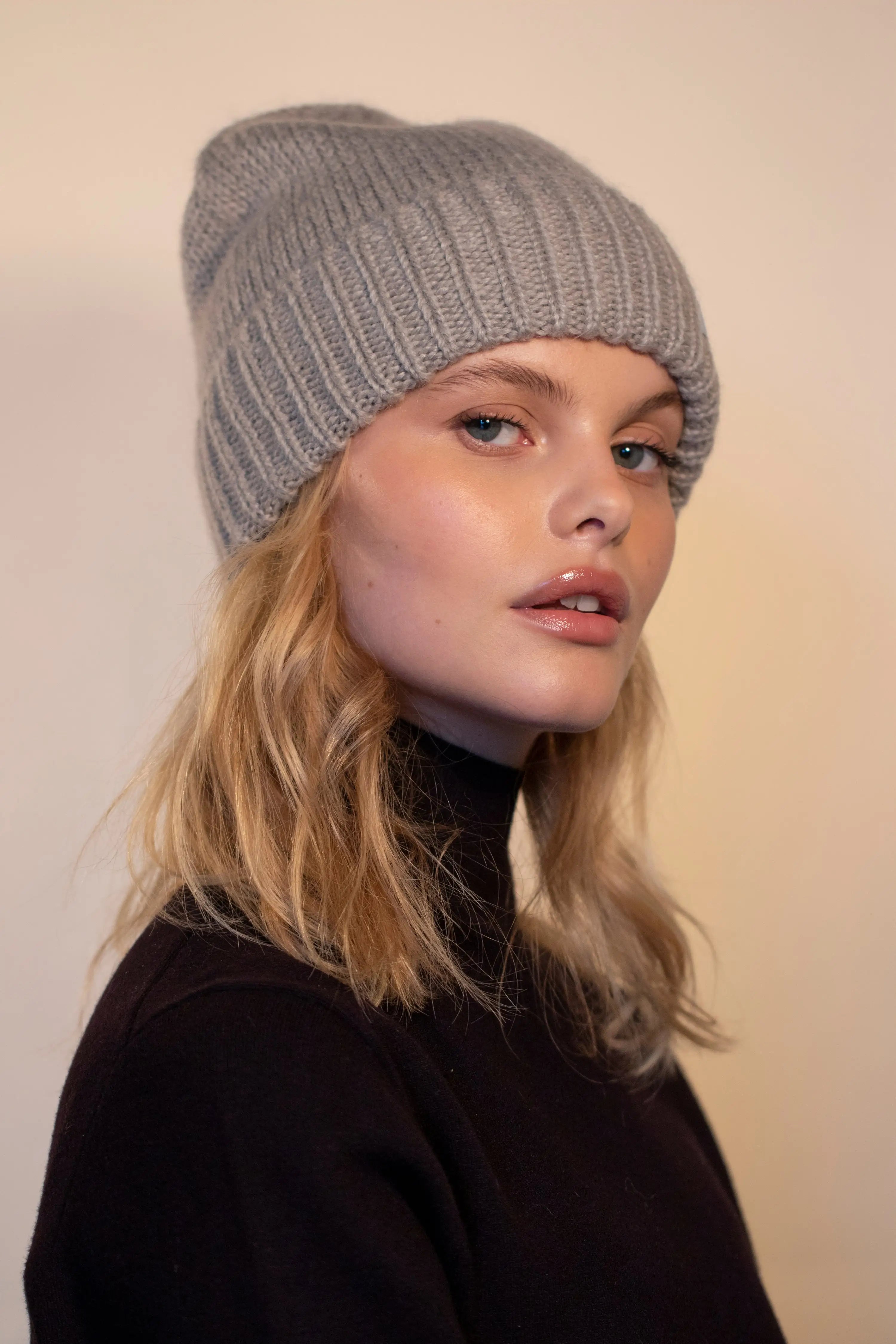 Mohair Beanie - Arctic Grey