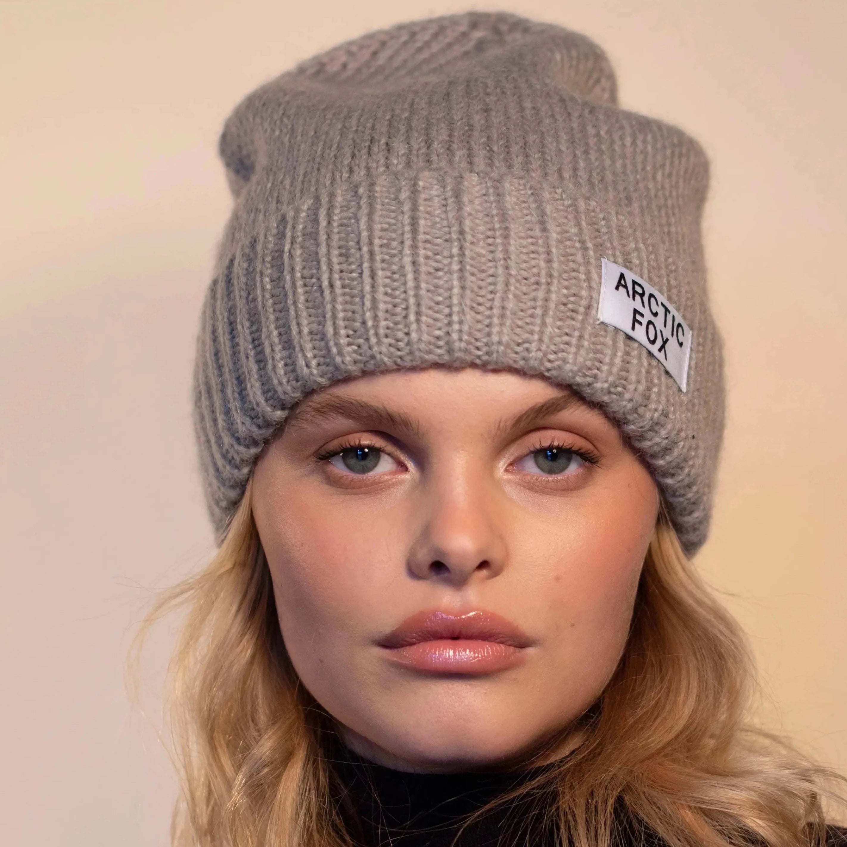 Mohair Beanie - Arctic Grey