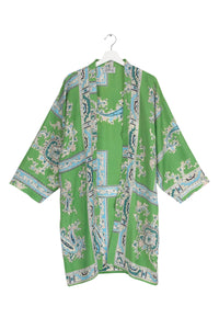 Handkerchief Green Mid-Length Kimono