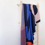 Load image into Gallery viewer, Bruten Cotton Knit Throw - navy
