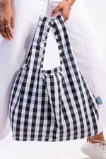 Load image into Gallery viewer, Gingham Reusable bag - medium
